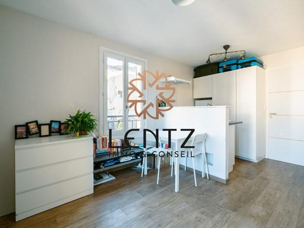 Manosque – Centre-ville – Studio rénové avec balcon