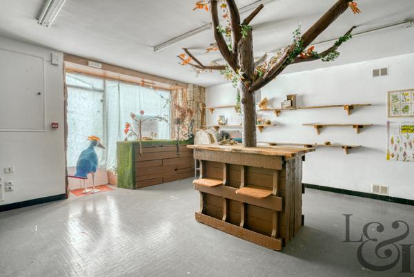 Immeuble 210 m² à Monclar