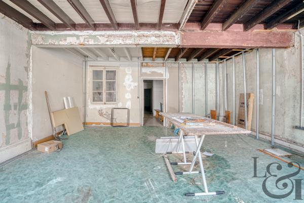 Immeuble 210 m² à Monclar