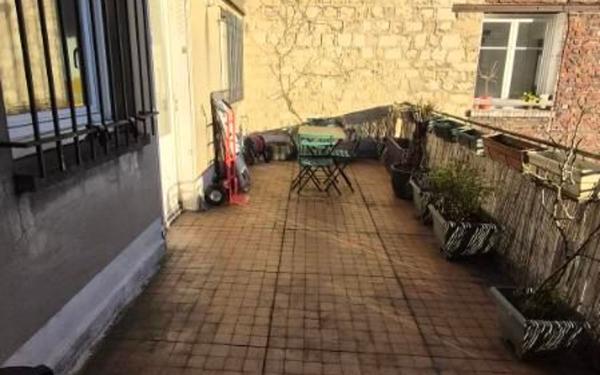 Appartement à louer    3 pièces •  Paris 11