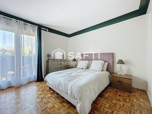 Maison familiale proche écoles, gare