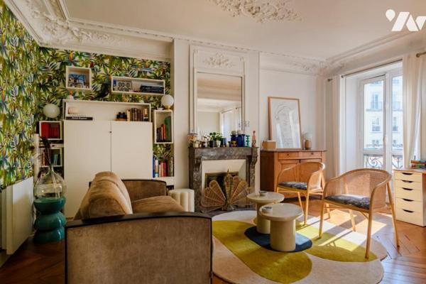 PARIS 09 / SAINT-GEORGES - APPARTEMENT 4 PIÈCES BIS ÉTAGE ÉLEVÉ DANS IMMEUBLE BOURGEOIS + CAVE