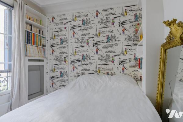 PARIS 09 / SAINT-GEORGES - APPARTEMENT 4 PIÈCES BIS ÉTAGE ÉLEVÉ DANS IMMEUBLE BOURGEOIS + CAVE