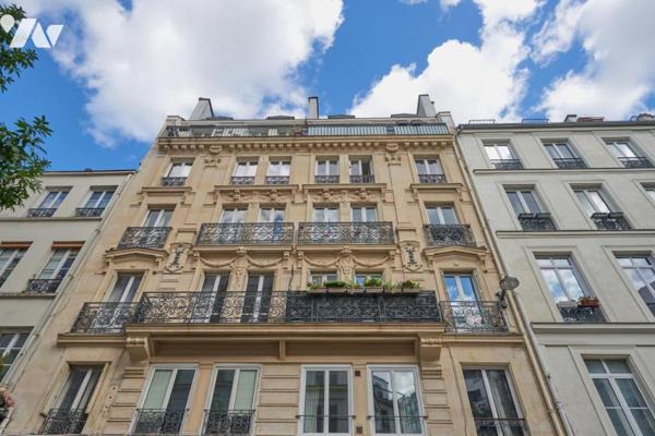 PARIS 09 / SAINT-GEORGES - APPARTEMENT 4 PIÈCES BIS ÉTAGE ÉLEVÉ DANS IMMEUBLE BOURGEOIS + CAVE