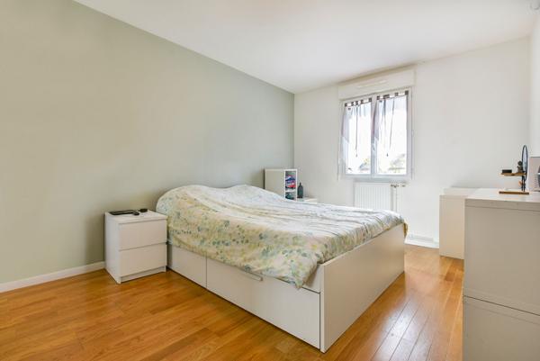 Maison récente à Guignes