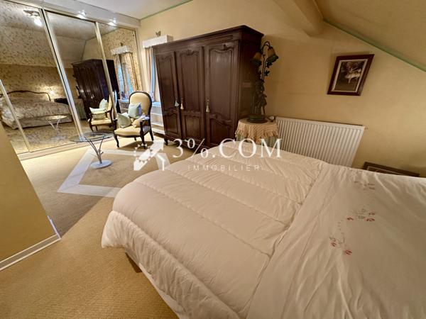 Maison 5 pièce(s) 3 chambre(s) 131 m²