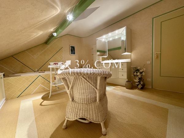 Maison 5 pièce(s) 3 chambre(s) 131 m²