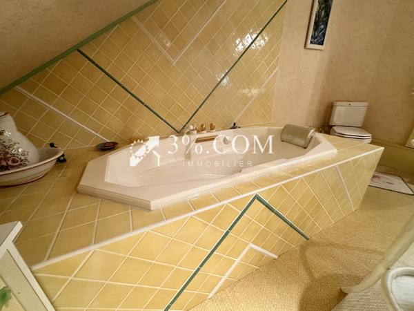 Maison 5 pièce(s) 3 chambre(s) 131 m²