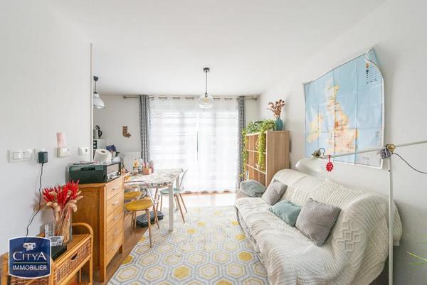 Appartement à louer 2 pièces 41.77m²