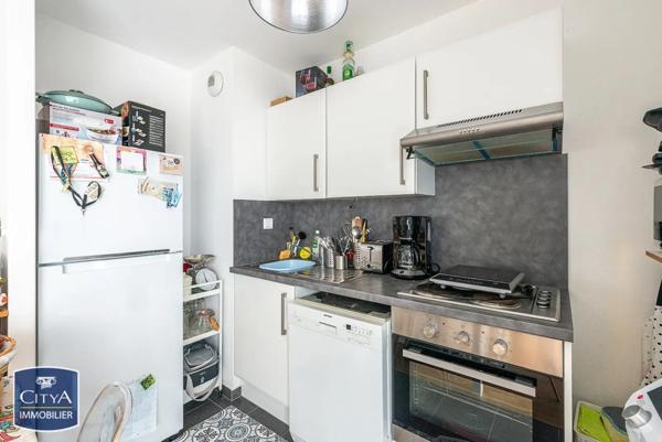 Appartement à louer 2 pièces 41.77m²