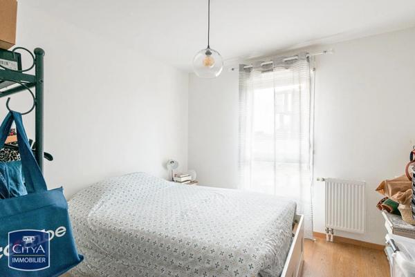 Appartement à louer 2 pièces 41.77m²