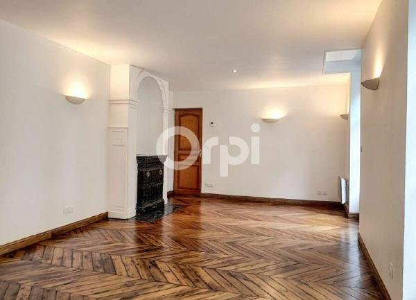 Appartement à louer    4 pièces • 97,22 m2 Orléans