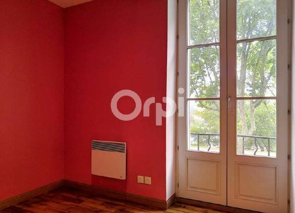 Appartement à louer    4 pièces • 97,22 m2 Orléans