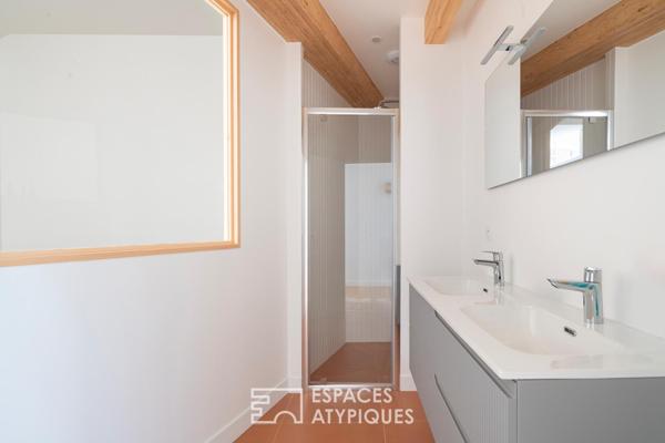 Duplex à l’esprit loft avec jardin