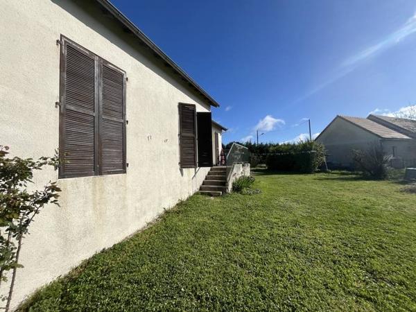 Maison à louer |  Descartes |  3 pièces | 74 m²