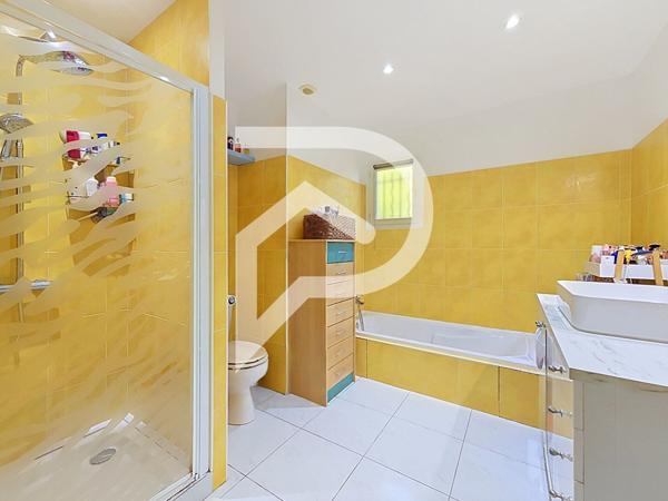 Maison 5 pièces 140 m2