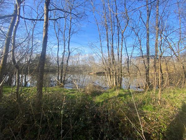 Terrain de loisirs Avrille