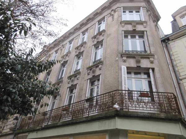 Appartement à vendre à Vannes dans le Morbihan (56000), ref : 56077-867   
Centre-Ville