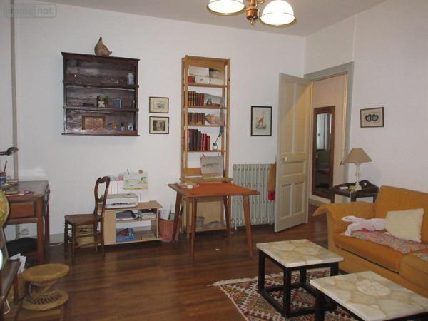 Appartement à vendre à Vannes dans le Morbihan (56000), ref : 56077-867   
Centre-Ville