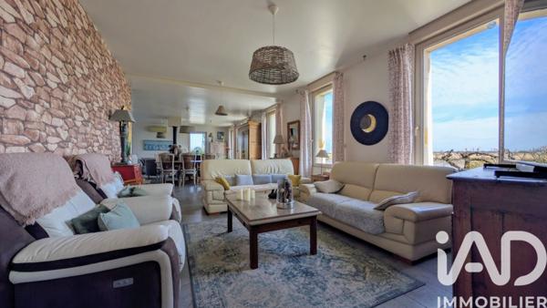Maison à vendre 9 pièces 270 m² Échillais