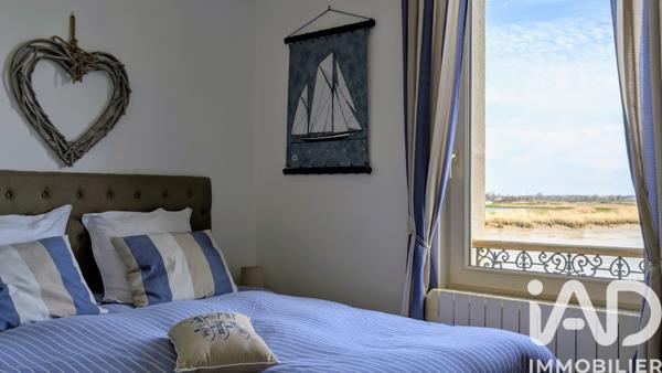 Maison à vendre 9 pièces 270 m² Échillais