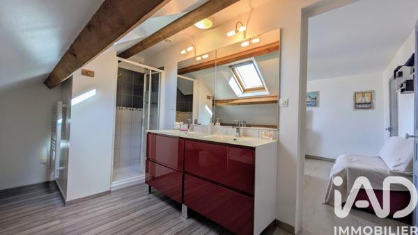 Maison à vendre 9 pièces 270 m² Échillais