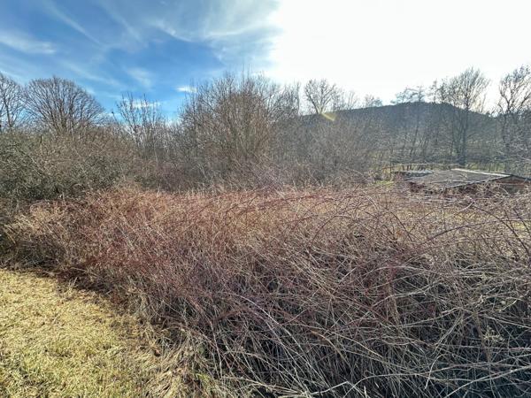 Terrain constructible de 1060 m2