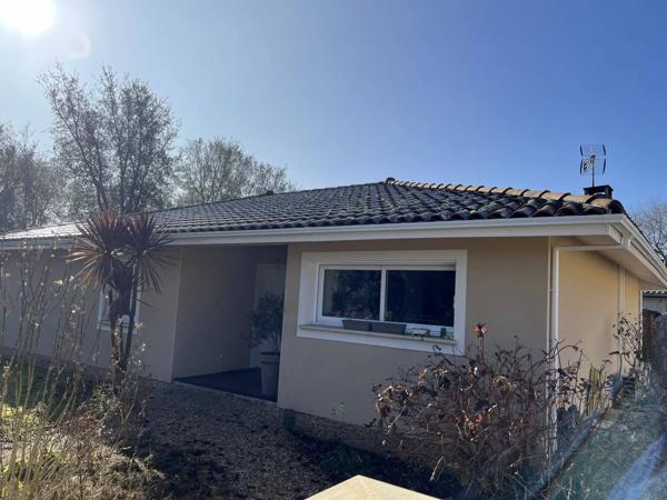 Maison Moderne à Linxe: Confort et Économie Énergétique