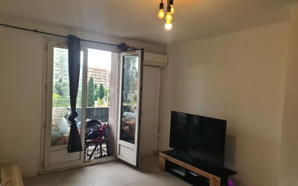 Appartement à louer    2 pièces • 41,80 m2 Toulon