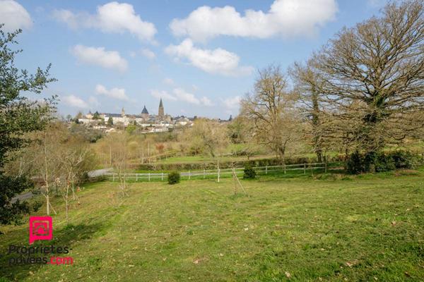 Maison Le Dorat 8 pièce(s) 250 m2