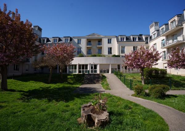 INVESTISSEMENT LOCATIF – Poissy – Résidence Affaires Logely Résidis - 7,94% de rentabilité