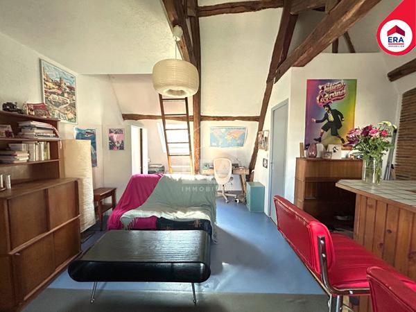 Rennes - Studio de caractère avec mezzanine dans un manoir XVIIIe