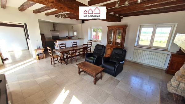 Chapelon (1h50 de Paris), 3/4 ch, bureau, piscine, tennis sur 7737 m²