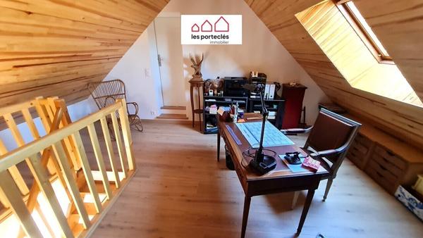 Chapelon (1h50 de Paris), 3/4 ch, bureau, piscine, tennis sur 7737 m²