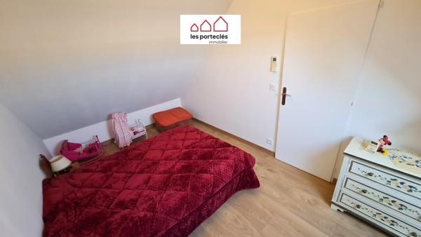 Chapelon (1h50 de Paris), 3/4 ch, bureau, piscine, tennis sur 7737 m²