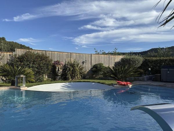 Maison de caractère avec vue panoramique dégagée,