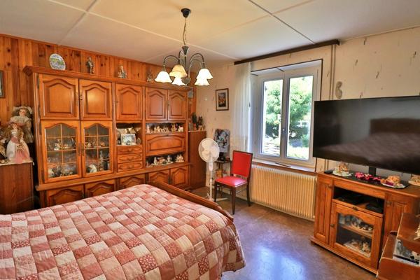 🏡 Maison familiale 4 chambres avec garage et carport – Valentigney 78 000 €