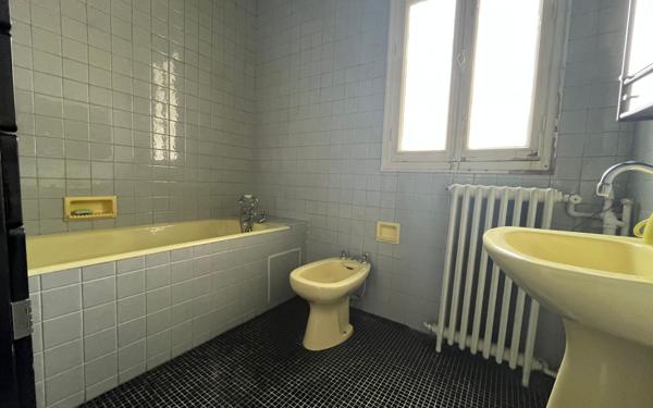 Maison à vendre    6 pièces • 100 m2 Saint-Maur-des-Fossés