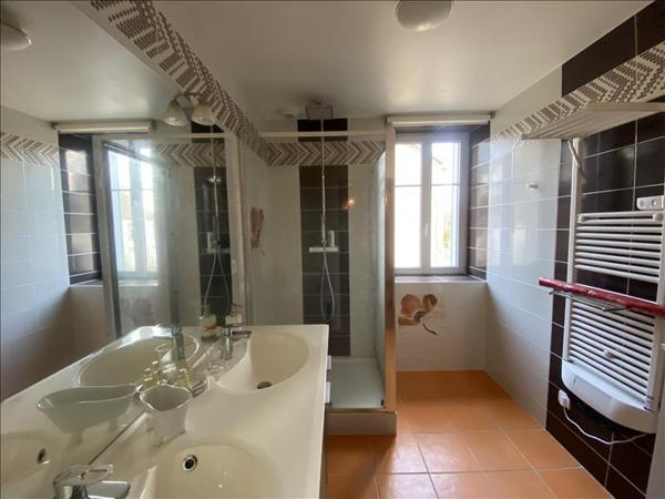 Maison à louer |  CLUGNAT |  4 pièces | 134 m²