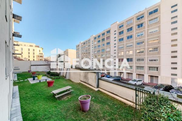 À vendre Studio 21.85 m² - Lyon 69007