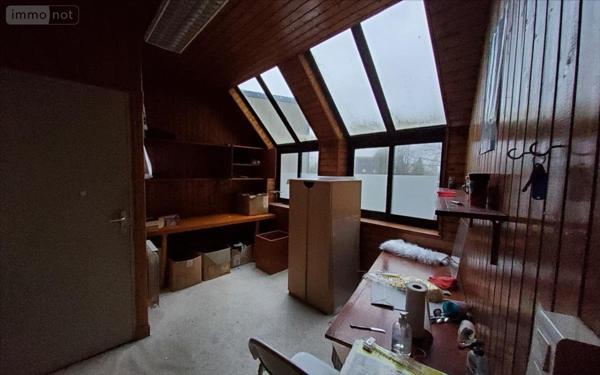 Local commercial à louer à Carhaix-Plouguer dans le Finistère (29270), ref : 29066-1037593