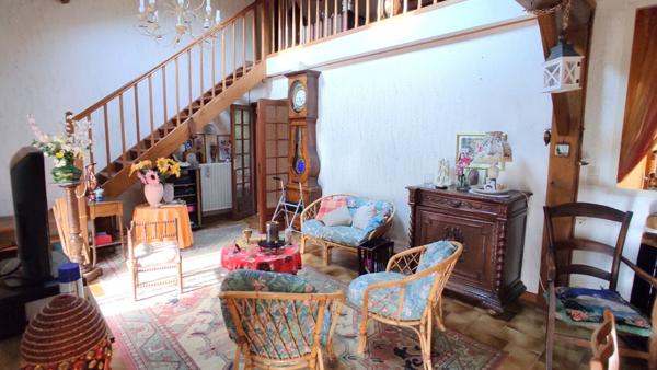 Maison 5 pièces à vendre Colombiers - 86490 / Réf: 11833