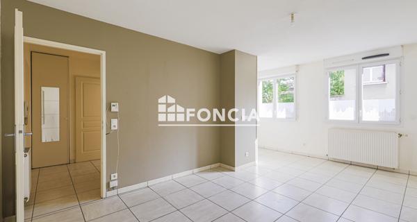À vendre Studio 40 m² - Gières 38610