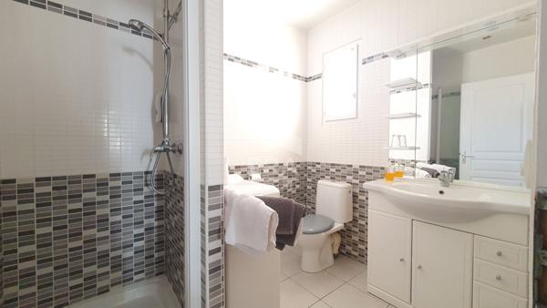 Maison de 217 m² sur 545 m² de terrain - Secteur proche port et plage