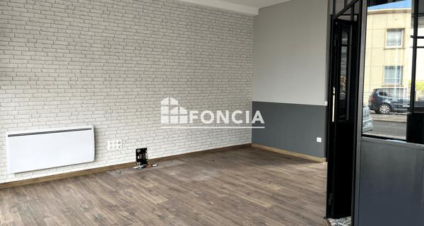 À vendre Local commercial 62 m² - Laon 02000