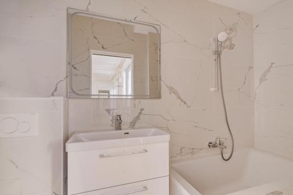 LOCAL COMMERCIAL - EMPLACEMENT PRIME - NOGENT-SUR-MARNE