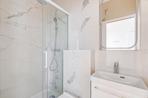 LOCAL COMMERCIAL - EMPLACEMENT PRIME - NOGENT-SUR-MARNE