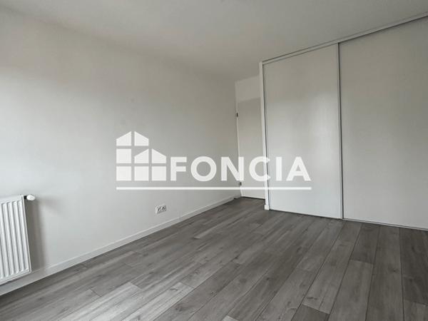 Location Appartement 3 pièces 60.86 m² - 1 PLACE DROUAISE Chartres 28000