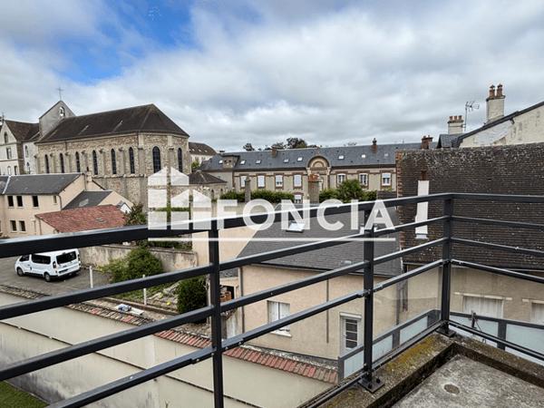 Location Appartement 3 pièces 60.86 m² - 1 PLACE DROUAISE Chartres 28000