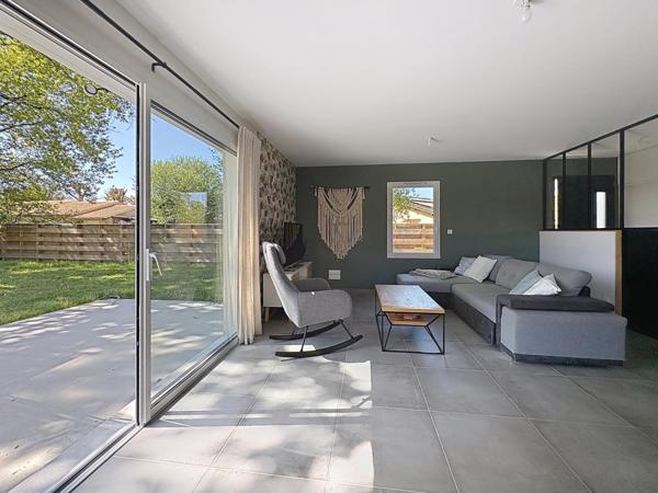 MAISON CONTEMPORAINE PLAIN PED